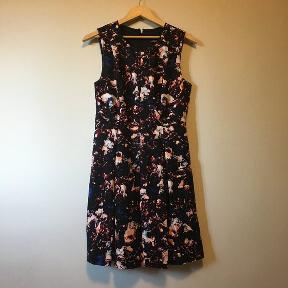 RW&CO. Box Pleated Fit & Flare Scuba Party Dress - Picture 1 of 15